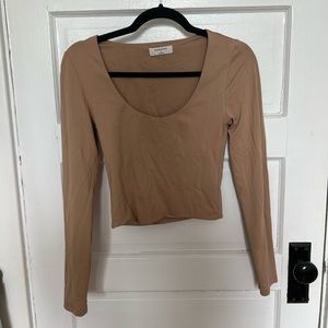 Babaton contour scoopneck long sleeve